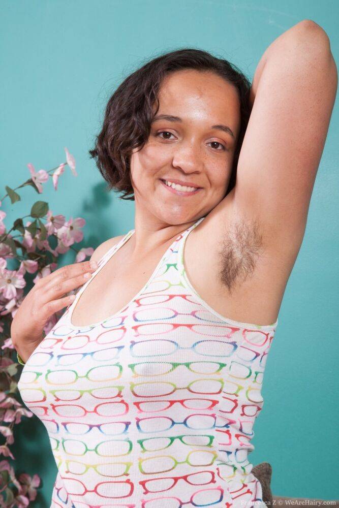 Chubby amateur Francesca Z shows her hair armpits and bush on a couch - #8