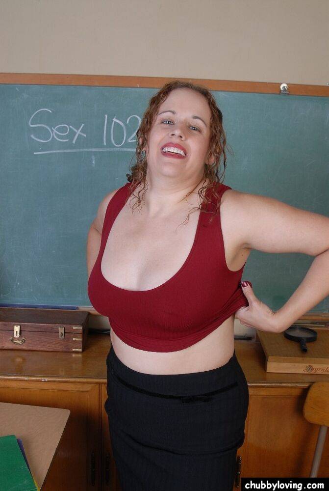 Mature sex teacher Kayla works on her kinky side in the classroom - #10
