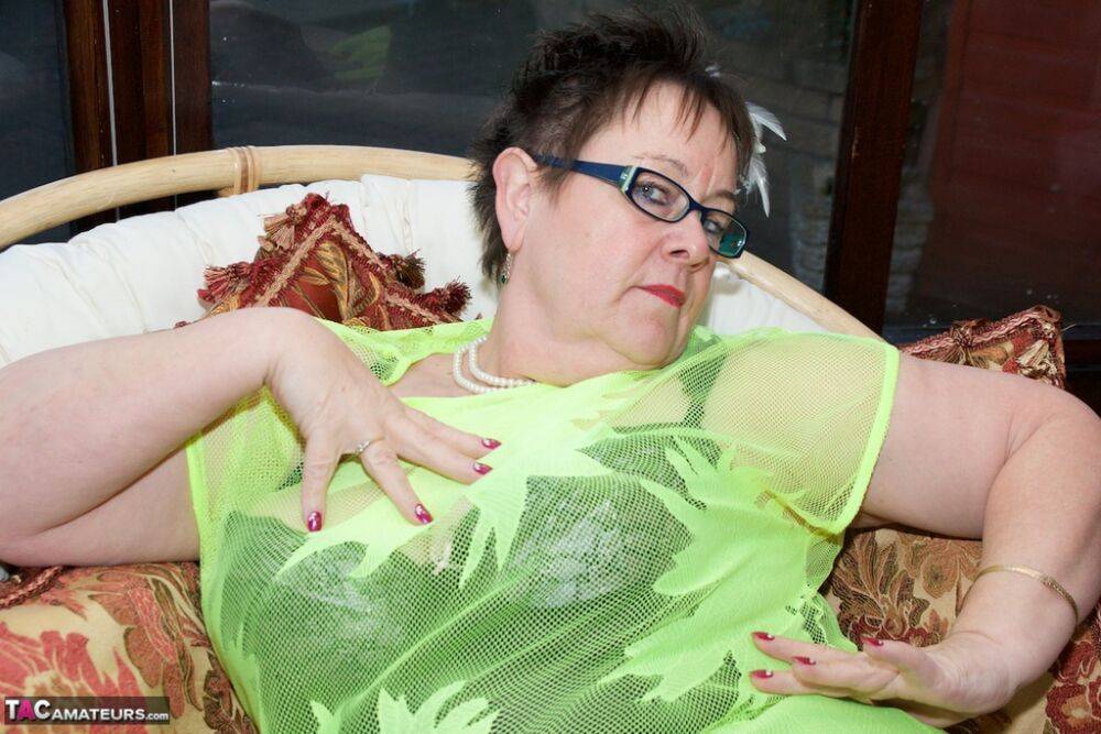 Fat older woman with short spiky hair plays with her snatch in glasses - #3