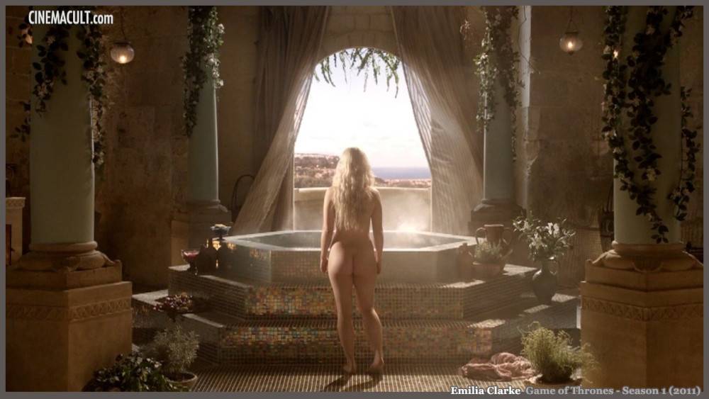 Emilia clarke nude from game of thrones - #3