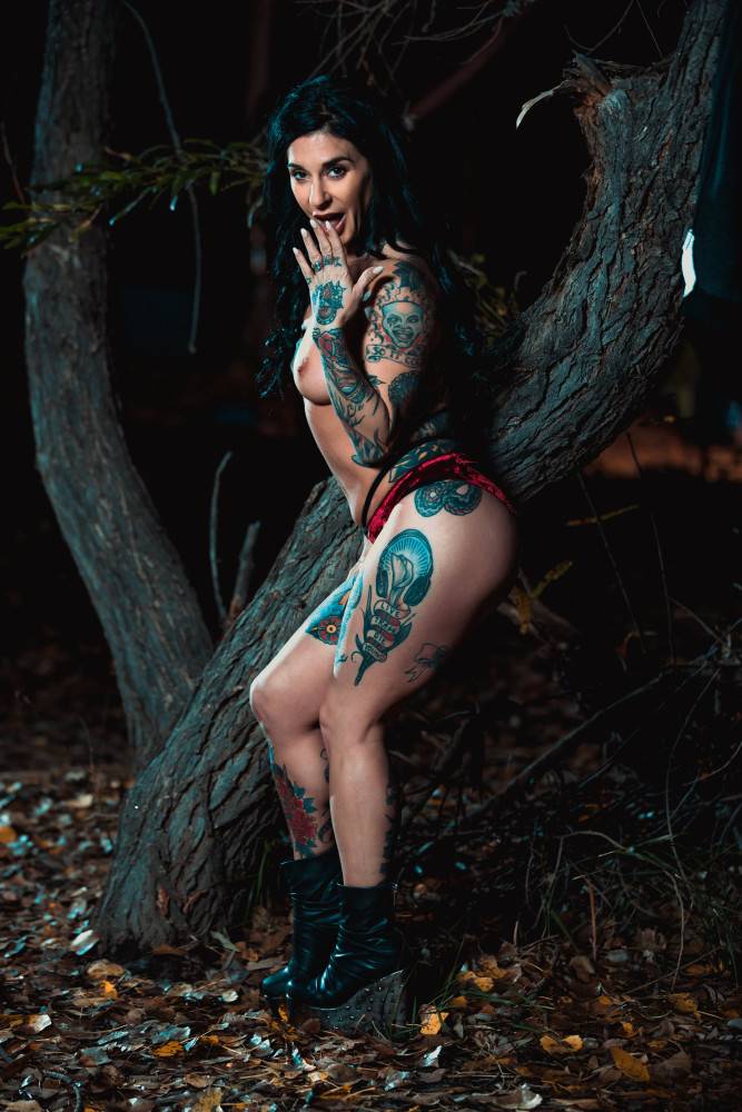 Inked Bitch Gives Head And Gets Fucked In The Woods - #6