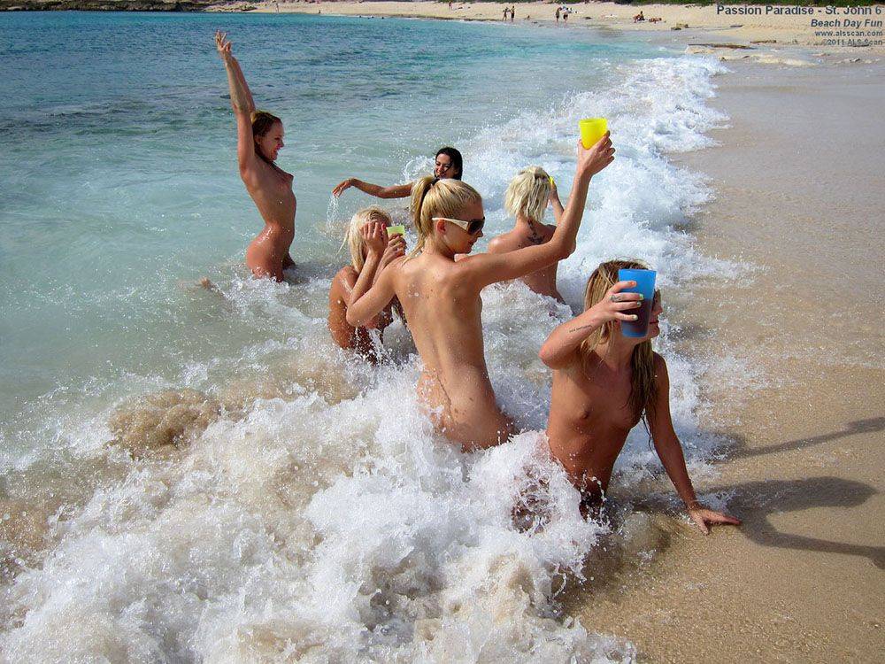Naked Beach Girls Bibi Noel, Blue Angel, Franziska, Kacey Jordan, Sara Jaymes & Shalina Devine. - #13