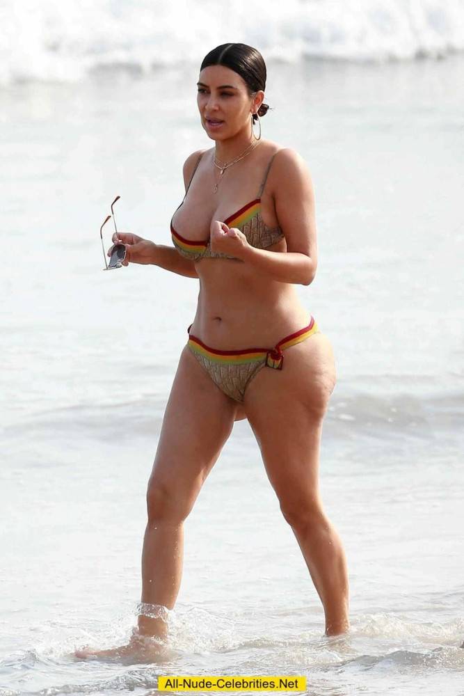 Celebrity kim kardashian posing in bikini on beach - #2