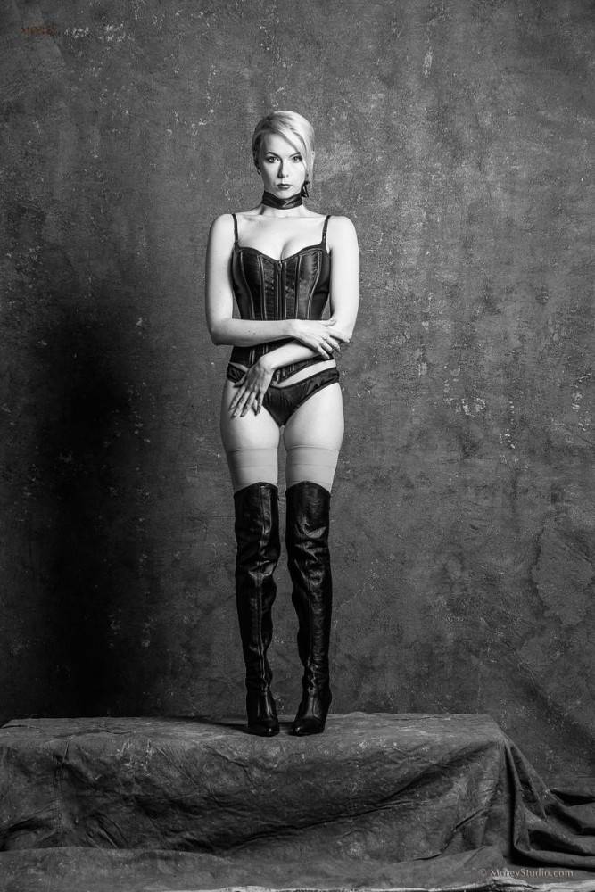 Tonight, Magdalene Returns, Wearing Black Leather Lingerie And Boots, And Posing In Front Of My Classic Painted Canvas. - #3