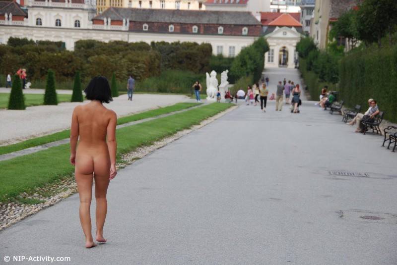 Rihanna samuel nude in public - #15