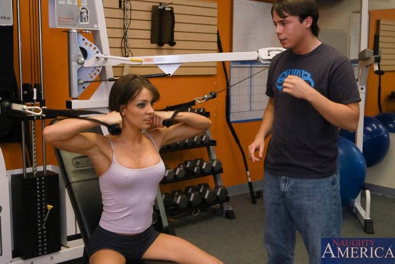 Busty Chick Vanessa Lane Seduces Her Personal Trainer And Sucks And Fucks Him At The Gym - #6
