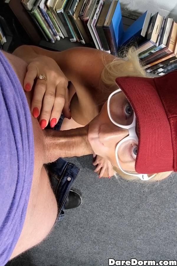 Hot women Katie Banks and Kimber Lee enjoy amazing interracial 3some sex scene | Photo: 5204755