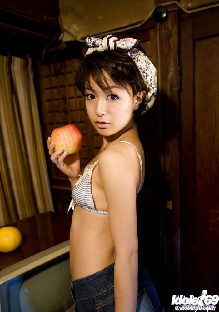 Hot japanese teen Nana Nanami in hot panties makes some foot fetish - #18
