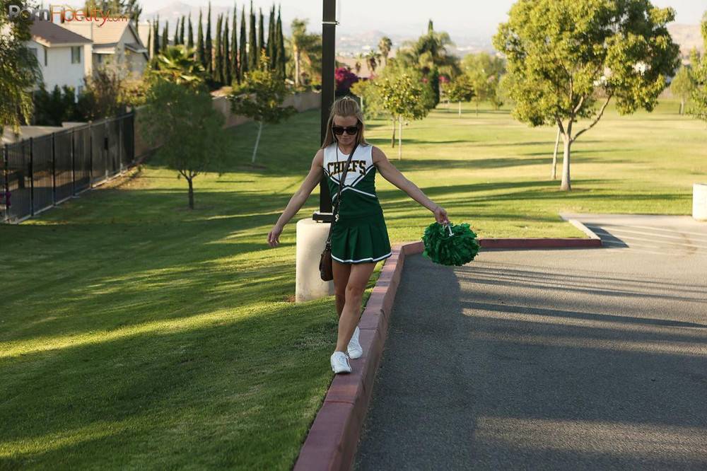 TFSN Cheerleaders 2 - #8