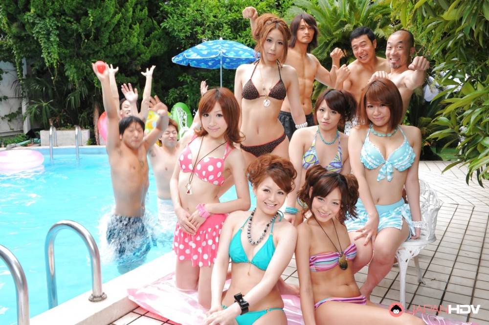 Japanese teen gfs in sexy swimsuits shown their beauty at the pool - #11