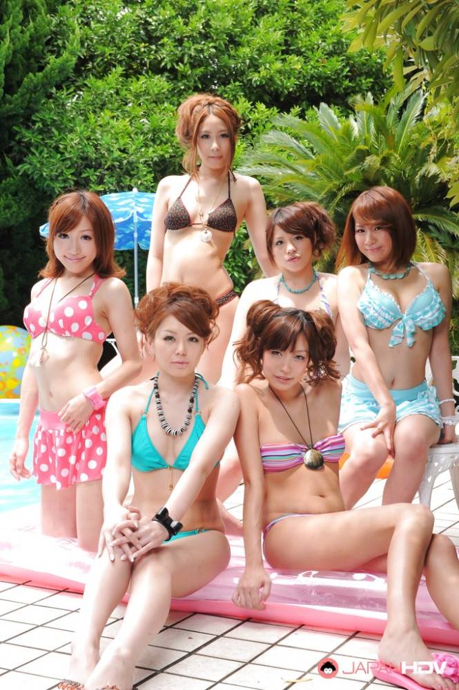 Japanese teen gfs in sexy swimsuits shown their beauty at the pool - #7