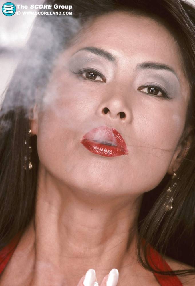 Inviting asian mature Minka enjoys smoking - #6