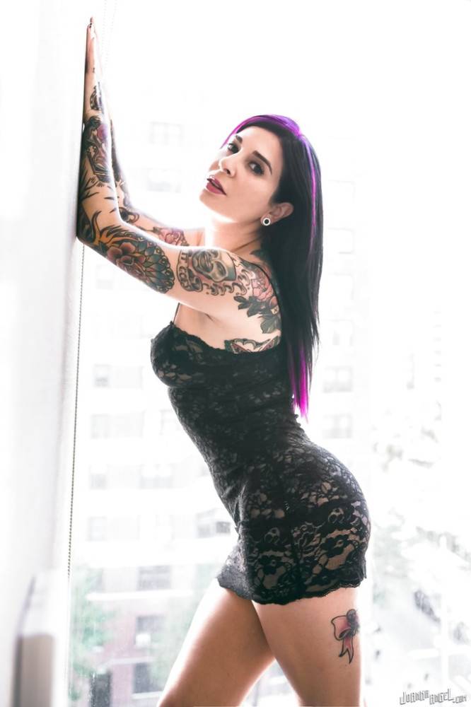 Sexy american milf Joanna Angel shows big knockers and spreads her legs - #1