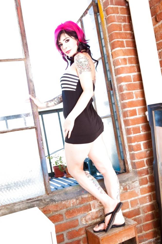 Amazing american milf Joanna Angel in sexy skirt showing her butt and cute pussy - #1