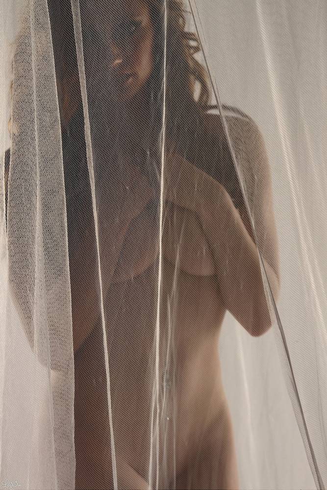 Arousing Lily Xo Loves Teasing With Her Naked Hot Body Behind The Curtain - #8