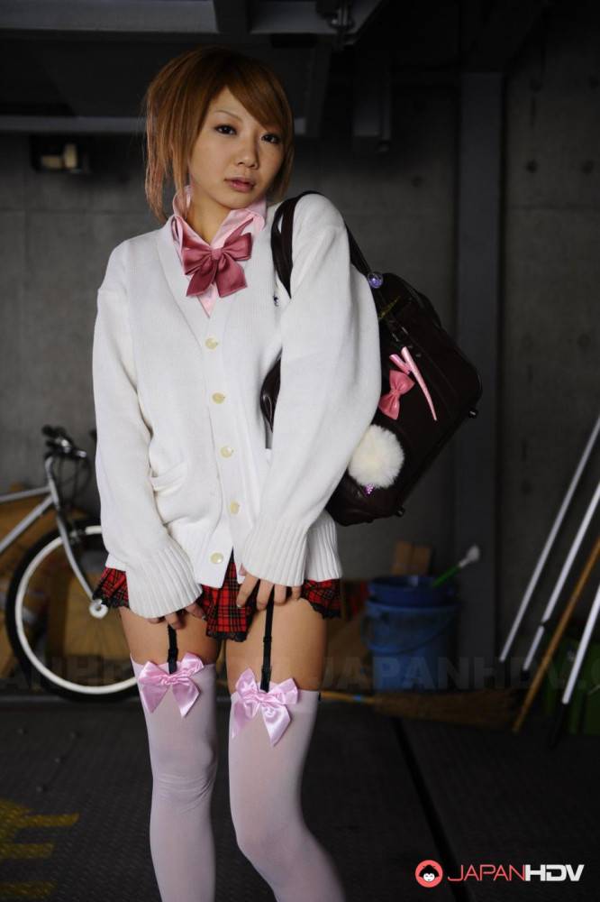 Sexy Asian Schoolgirl Rui Hazuki Is Erotically Posing And Gently Smiling On Camera - #11
