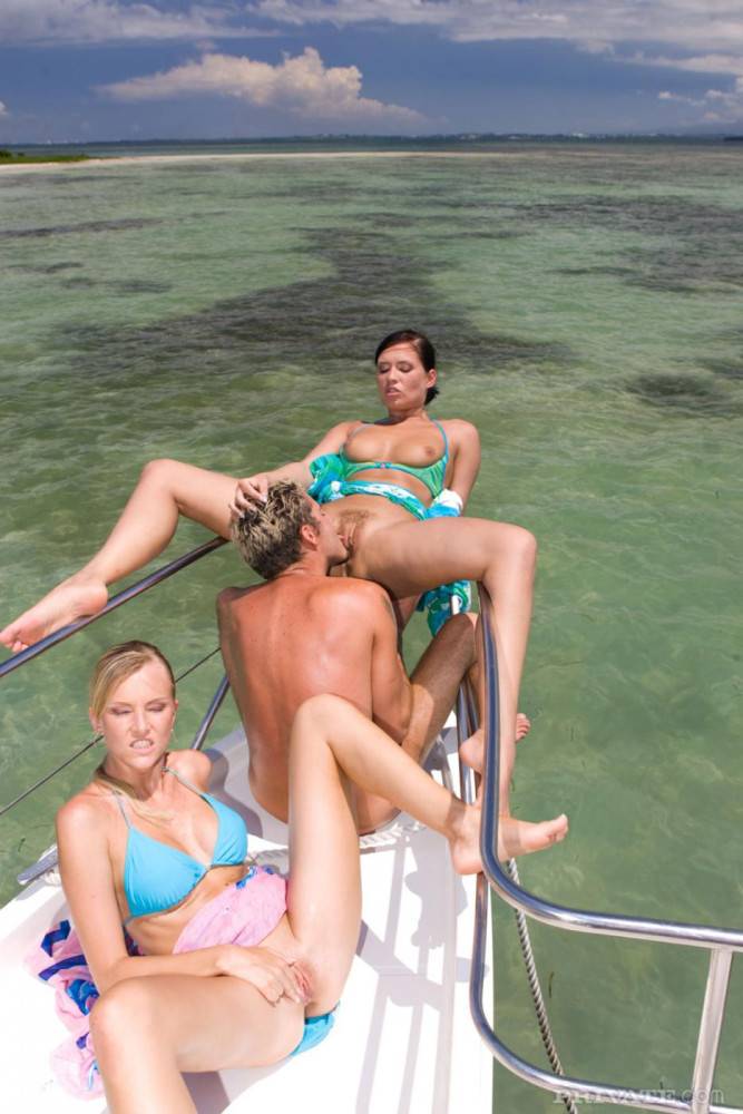 Hot Wet Bikini Babes Katia And Veronica Da Souza Share A Dick At The Seaside - #15