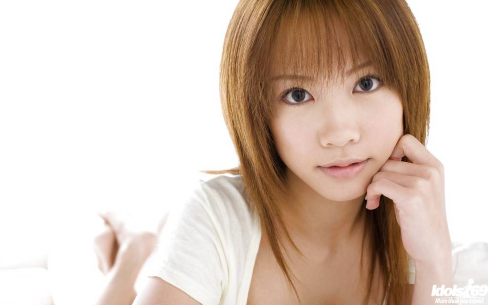 Luscious japanese young Reika Shina in erotic scene - #3