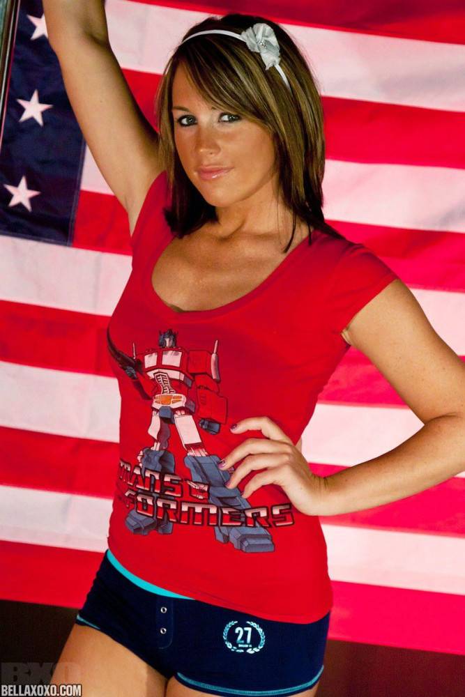 Sassy Bimbo Nikki Anne Is Dancing The Hottest Strip Tease At The American Flag - #1