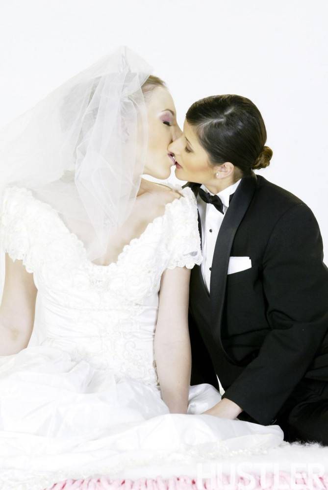 Art Photos Of Charisma Cole And Felix Vicious Posing As A Bride And A Groom - #4