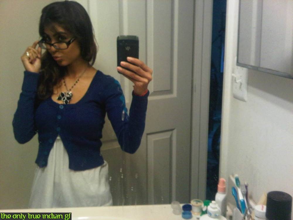 Indian female tales no nude self shots in the bathroom mirror - #2