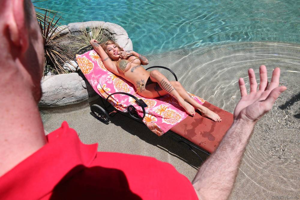 Kitana Montana Pleases Lucky Dude By The Pool - #1