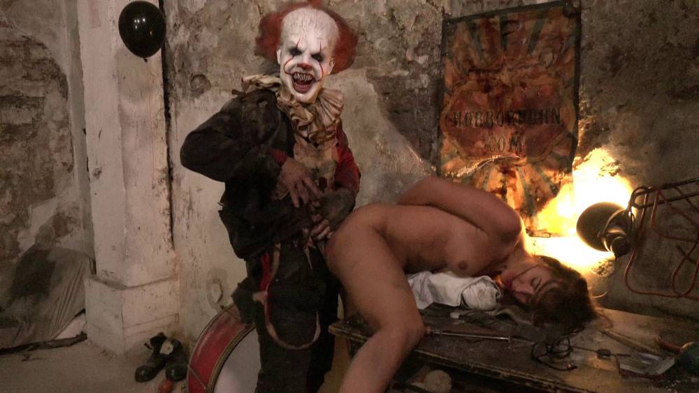 Manic-depressive clown kidnapped a beautiful schoolgirl into his lair... - #11