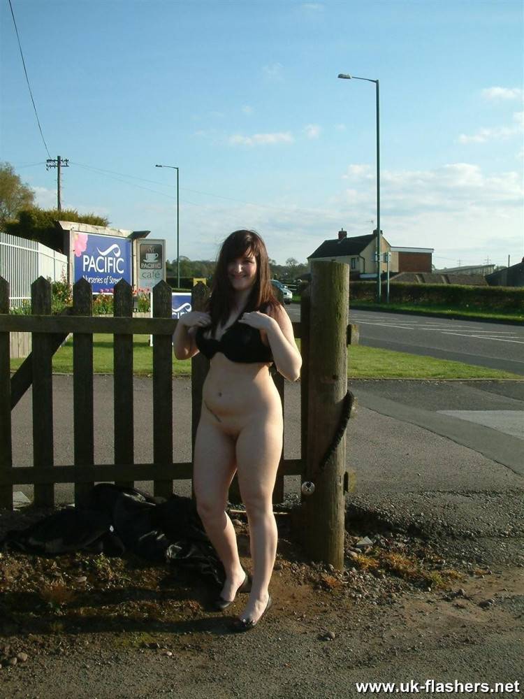 Dolly gets naked for our cameras on the side of a busy road. - #12