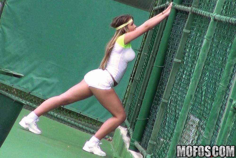 Latina Tennis Player With Big Round Bun Carmen Caliente Enjoys Hard Fuck From Behind - #4