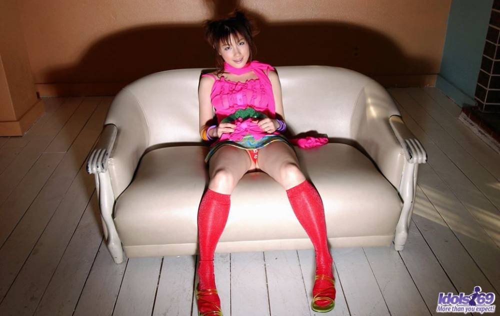 Playful Bimbo Akane Sakura Is Sliding Skillful Fingers Inside The Red Panty - #11