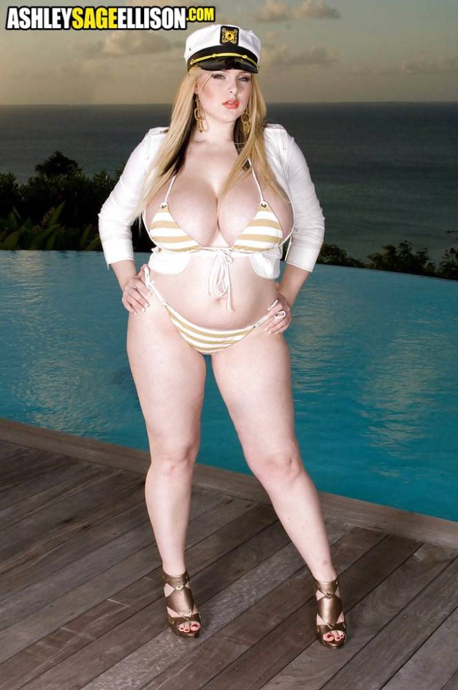 Attractive british blonde porn star Ashley Sage Ellison exposing big boobies and butt outdoor | Photo: 7472747