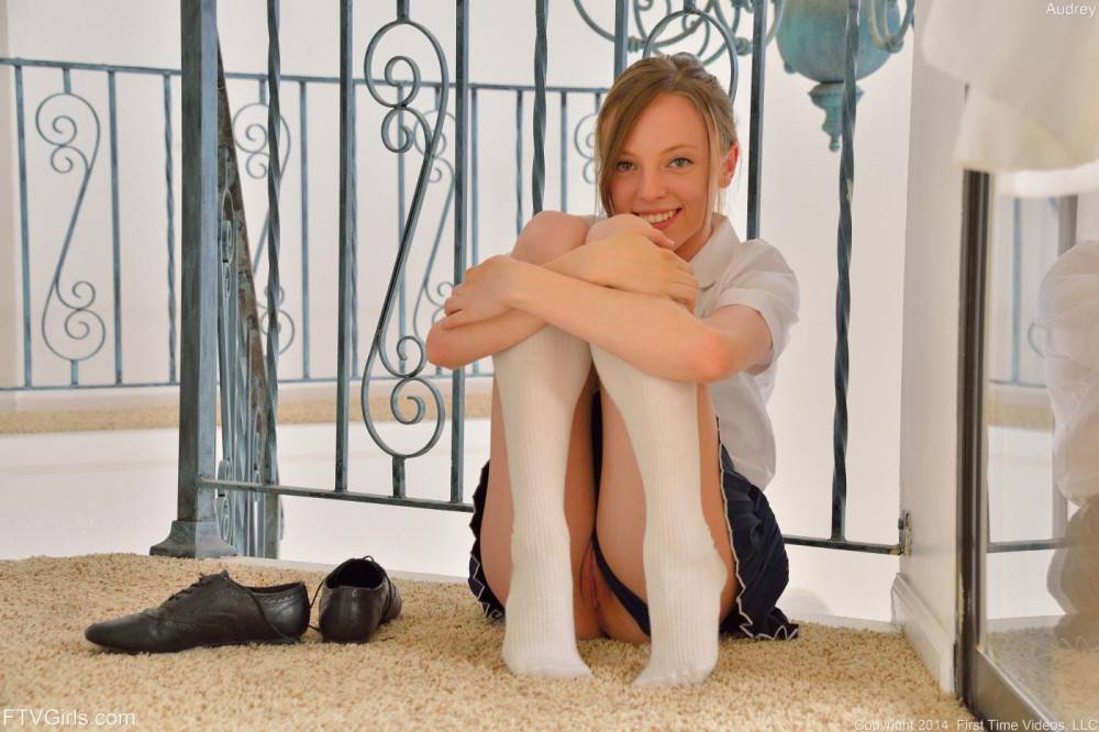 Slutty And Cute Blonde Aubrey Star Lifts Her School Skirt Up And Masturbates Hotly - #12