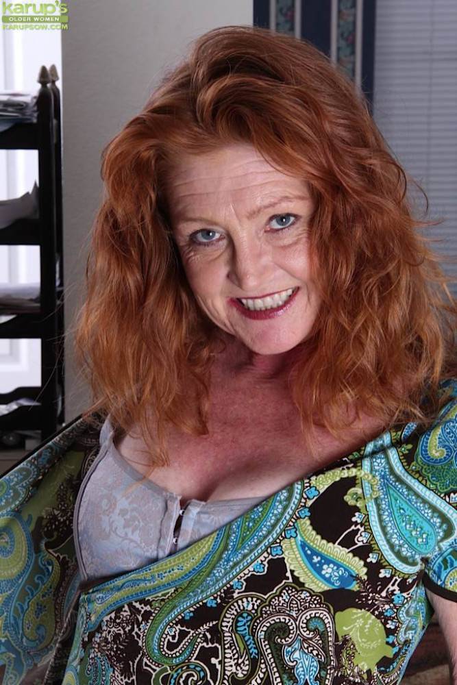Lusty Redhead MILF Veronica Smith Is Showing Off Her Colorful Dress In Here. - #8