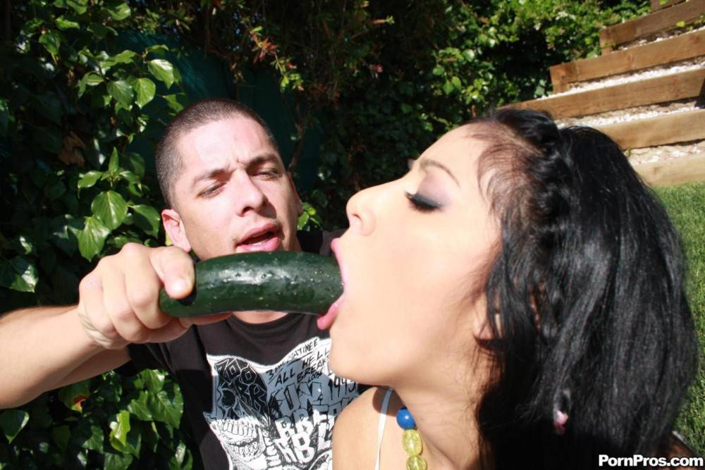 Horny Brunette Kimberly Gates Has Her Throat Stuffed By A Huge Cucumber And Then Cock - #8