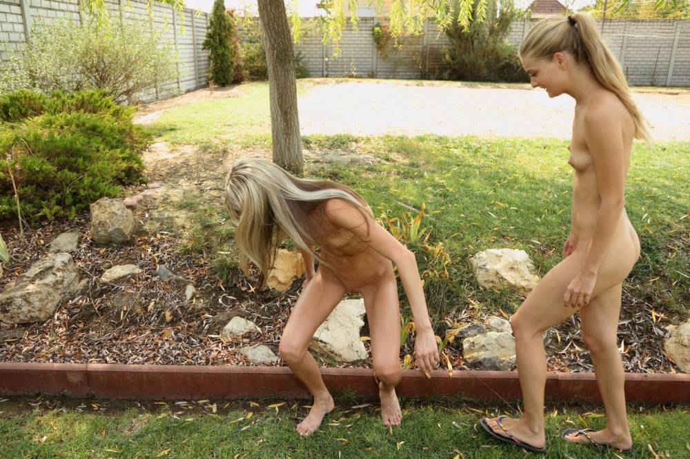 Sultry Chick Cayenne Klein Licks And Strapon Fucks Shaved Cunt Of Gina Gerson Outdoor - #14