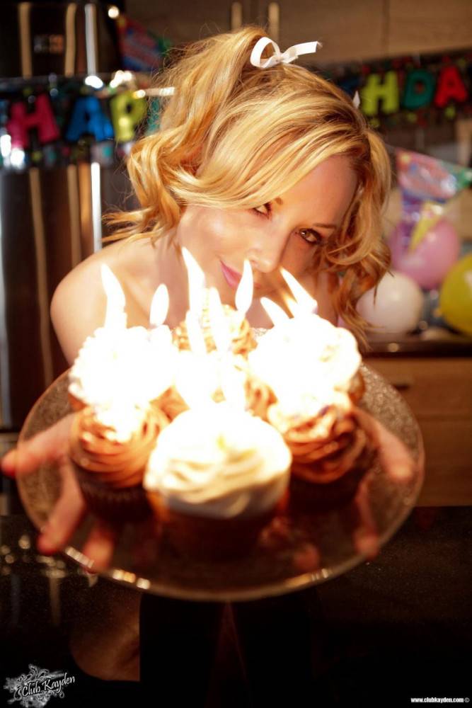 Busty Blonde Kayden Kross Is The Best Bday Present That You Can Receive. - #7