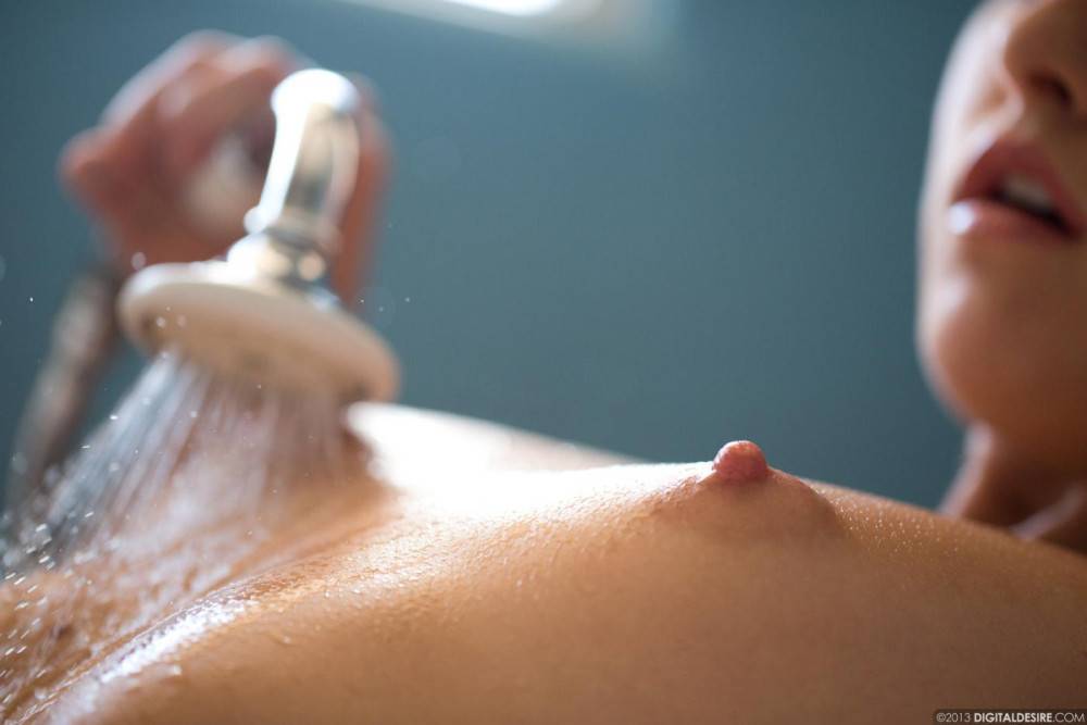 Charming Bimbo Bailey Bae Is Washing Body And Erotically Touching Nude Skin - #9