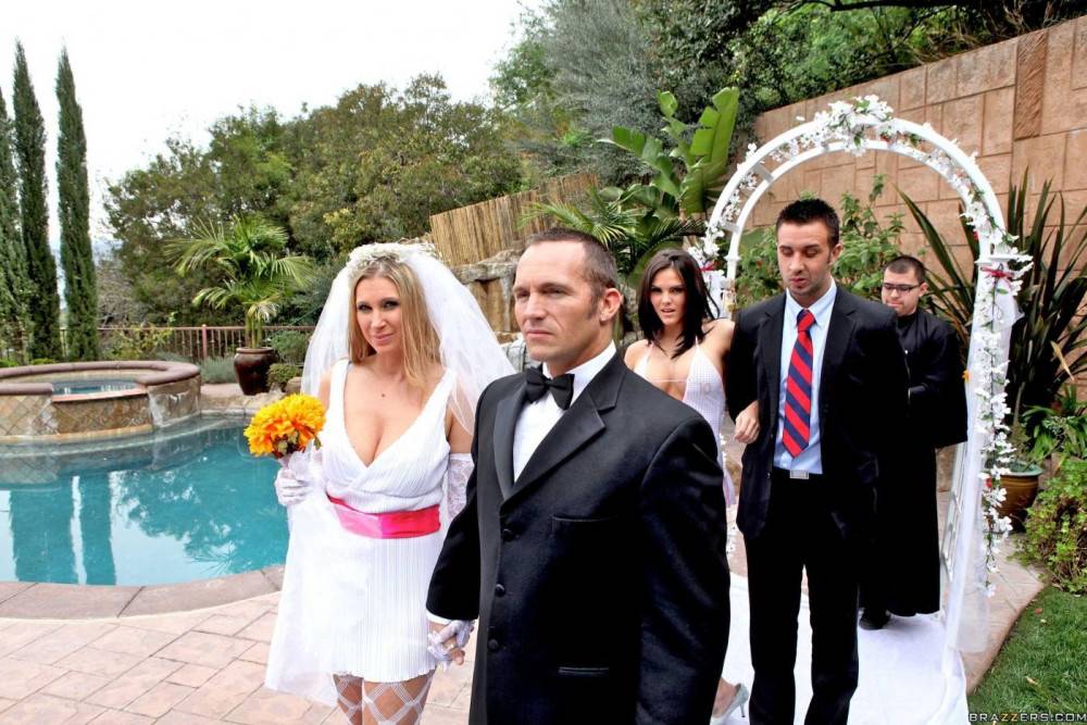 Horny Big Breasted Milf Devon Lee Gets Her Anal Hole Banged After Wedding Ceremony. - #5