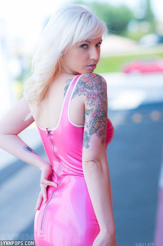 Posing Outdoor In A Pink Dress Is What Blonde Lynn Pops Loves To Do The Most. - #14