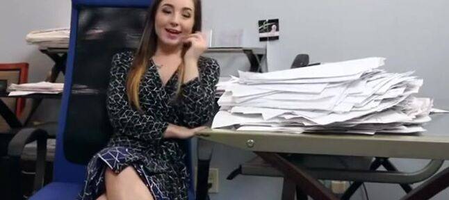 Stepdaughter Fucking Her Daddy At The Office - #2