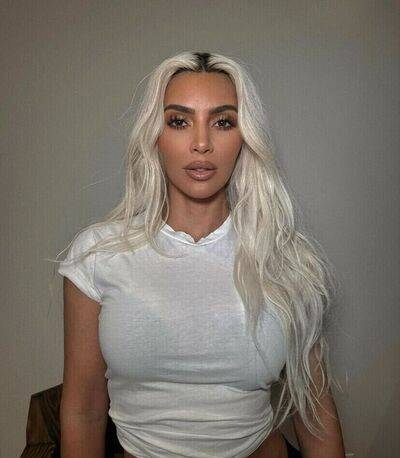 KimKardashian kimkadarshian - #1