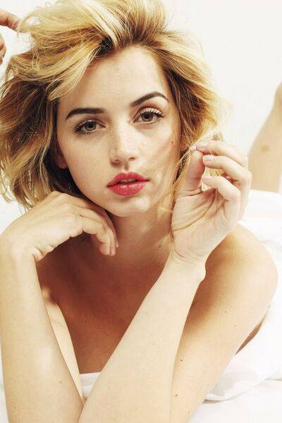 ana_d_armas anadearmas anadearmasdaily - #7