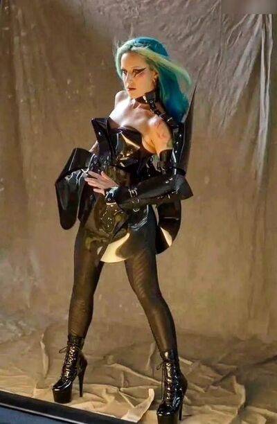 AlissaWhiteGluz - #6