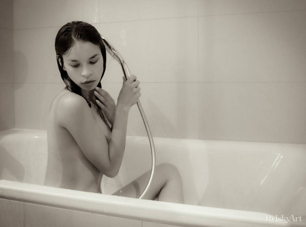 Ryanne Keena Teen Girl Ready For A Shower - #11