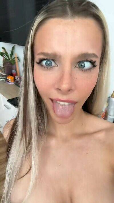 Ahegao / Long Tongue / Drool Girls ahegaoselfies - #8