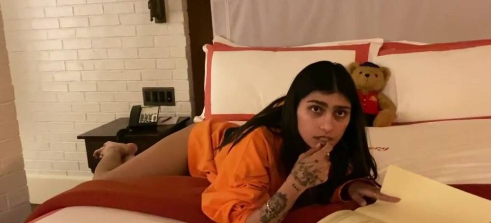 Mia Khalifa She's Back With This Video On OF - #1