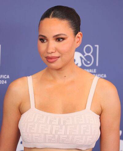 jurneesmollett - #14