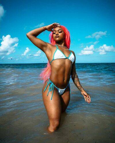 HoganKnowsBest3 Kiera Hogan hoganknowsbest18 thekierahogan_ - #10