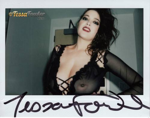 Tessa Fowler Big Tits Pics From Polaroids Set on pornstar6.com