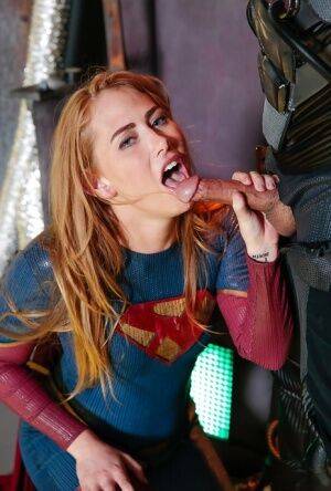 Pornstar Carter Cruise getting fucked by alien in crotchless cosplay outfit on pornstar6.com